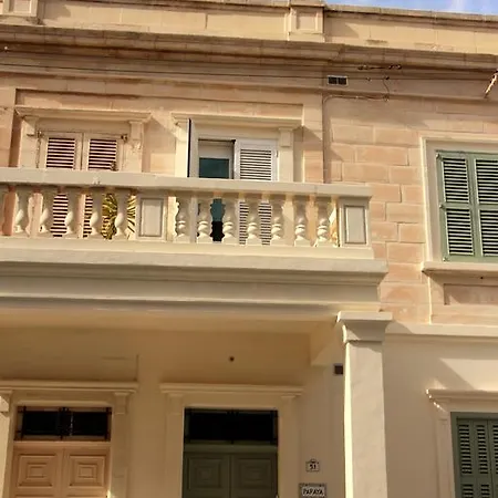 Papaya Suites بيت ضيافة سانت جوليان